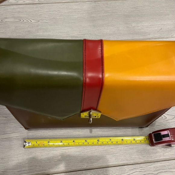 1960s Green ,Gold,Brown & Red Shoulder Bag with Color-Blocking Design - Picture 9 of 13